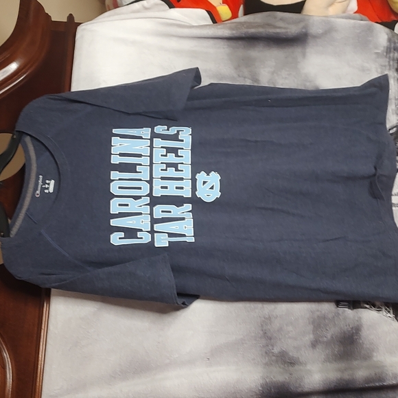NC Tarheel T-SHIRT - Picture 2 of 5